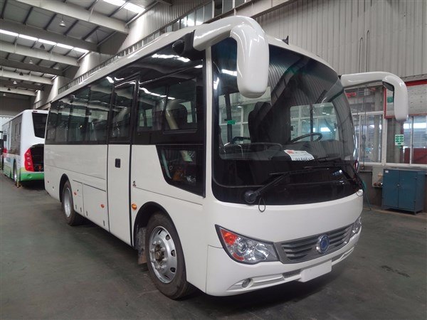 33 Seater Luxury Bus